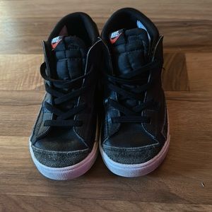 Toddler Nike Blazers black size 10T
